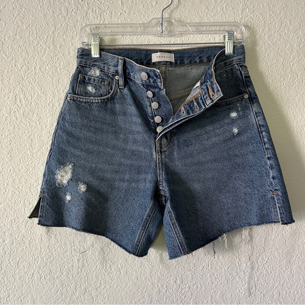 PacSun High-Waisted Shorts- 24